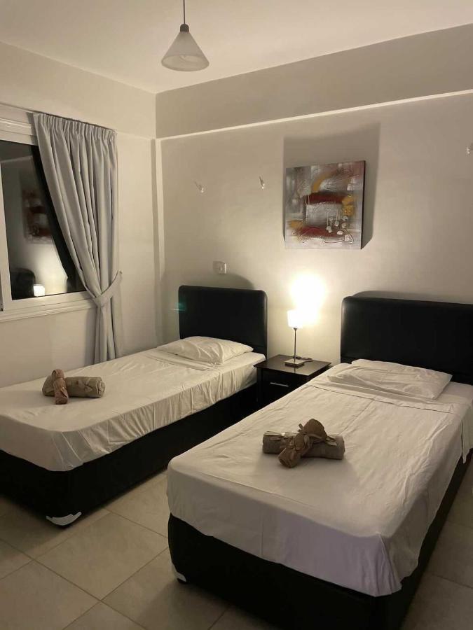 Cozy 2 Bedrooms Apartment In Complex With Swimming Pools And Beautiful View Paphos Eksteriør bilde